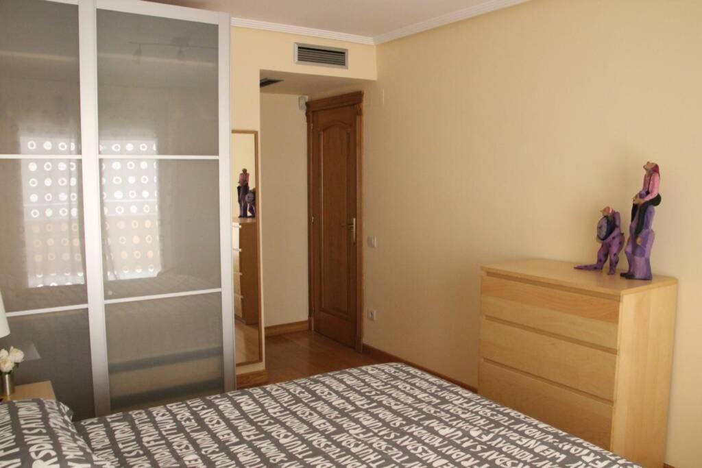 Amplio Apartamento Plaza De Toros Zaragoza Exterior foto